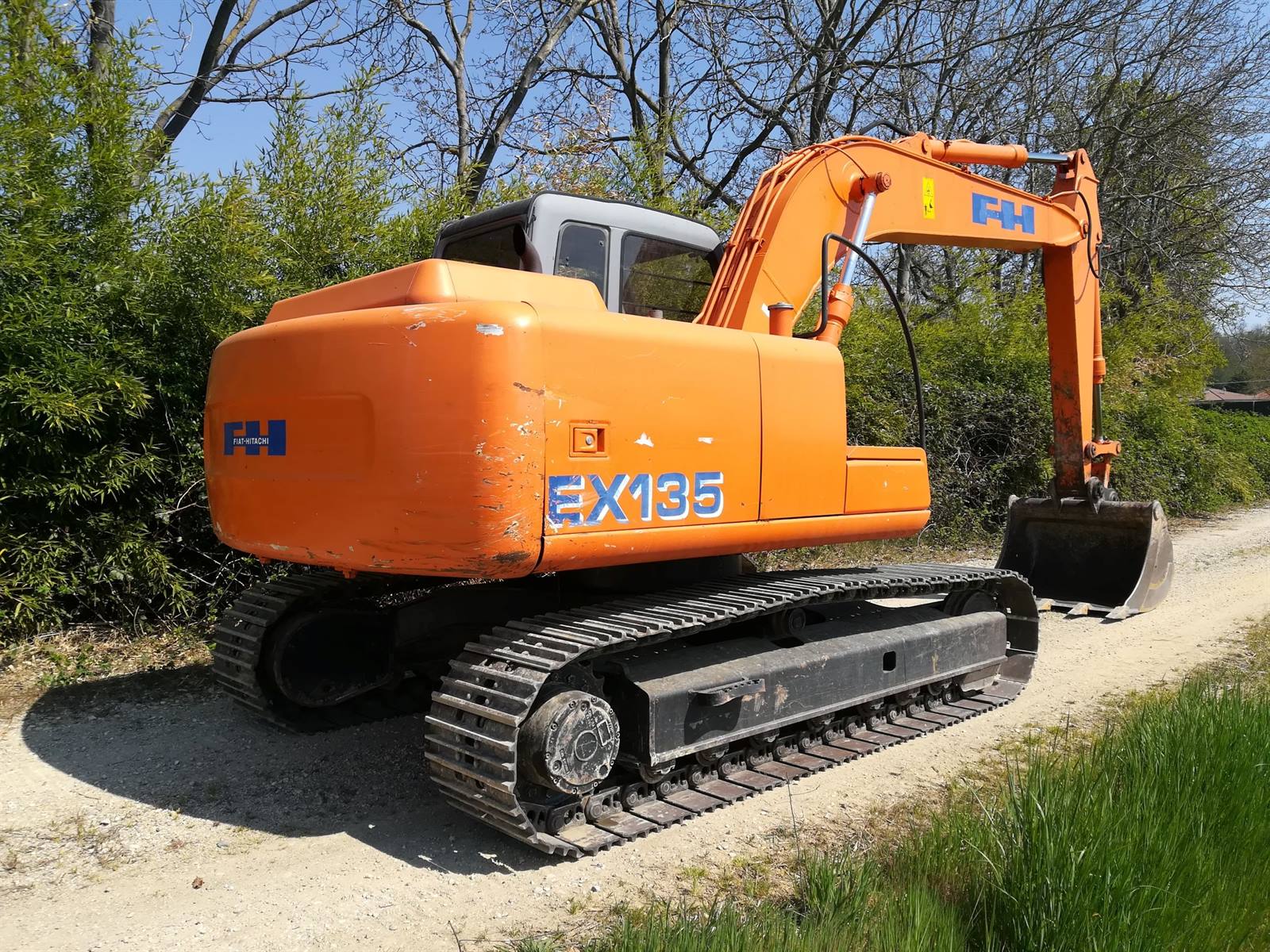 Attrezzature Benne Ed Escavatori Usati Fiat Hitachi Ex Escavatore