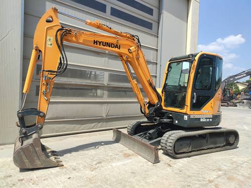 HYUNDAI R60CR-9 - MINIESCAVATORE CINGOLATO